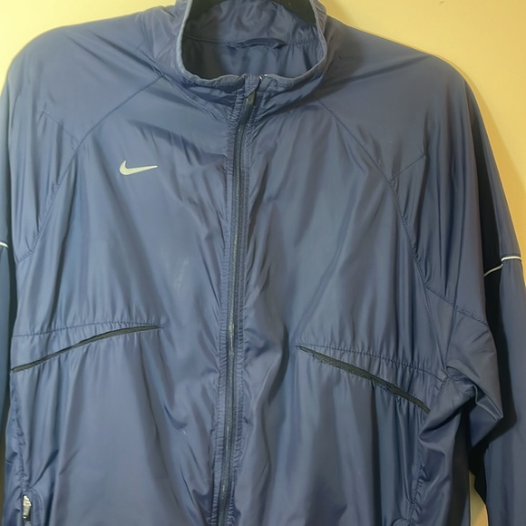 Nike Navy Blue Unisex Rain Jacket with Gray Swoosh - Picture 8 of 8